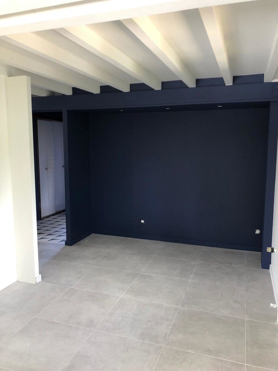 Peinture bleue