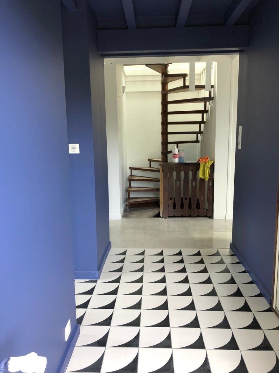 Peinture et pose de carrelage