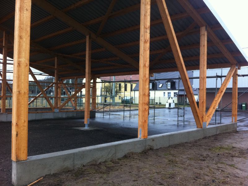 Holzkonstruktion einer Halle