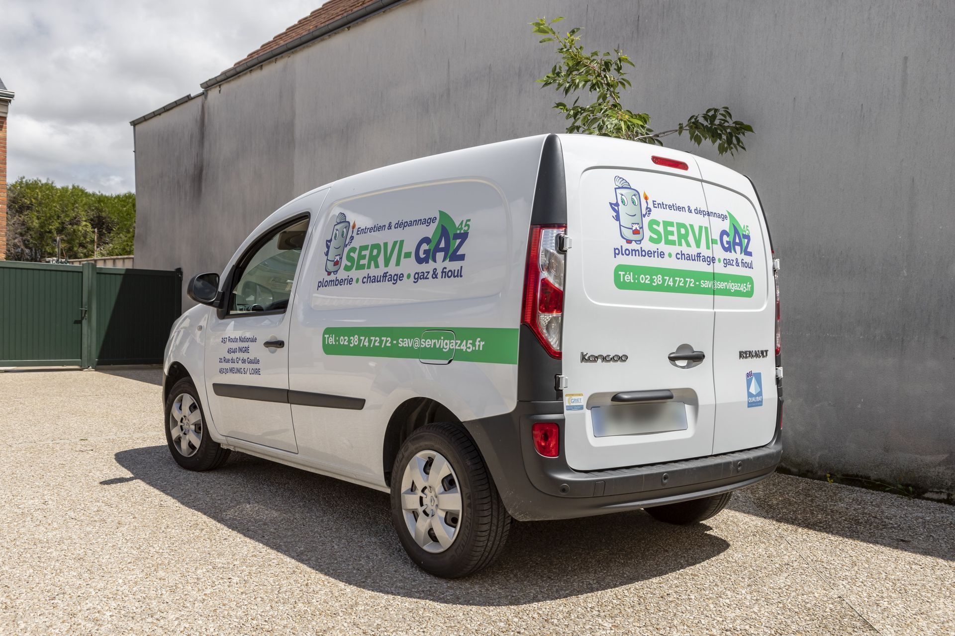 Camionnette de l'entreprise Servi-Gaz