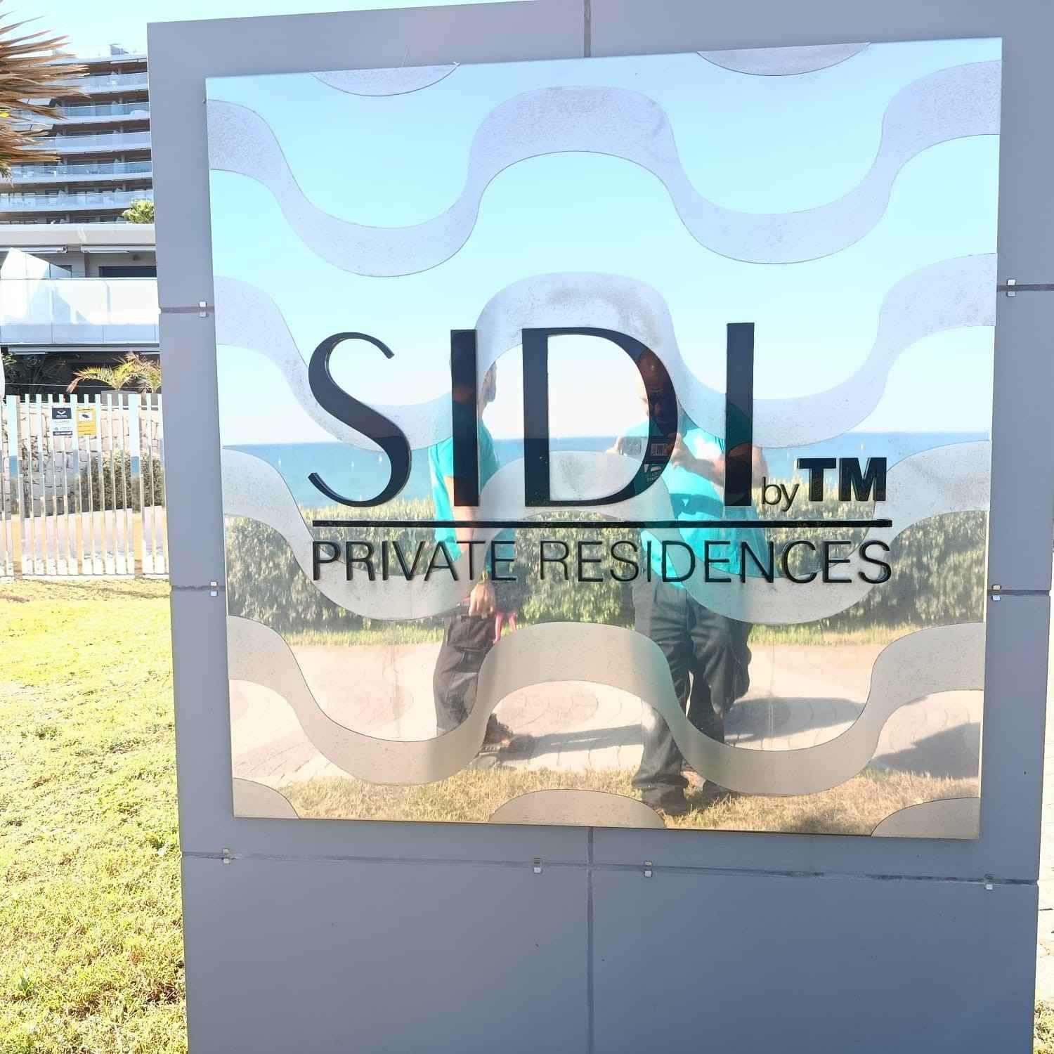 Un letrero con la inscripción 