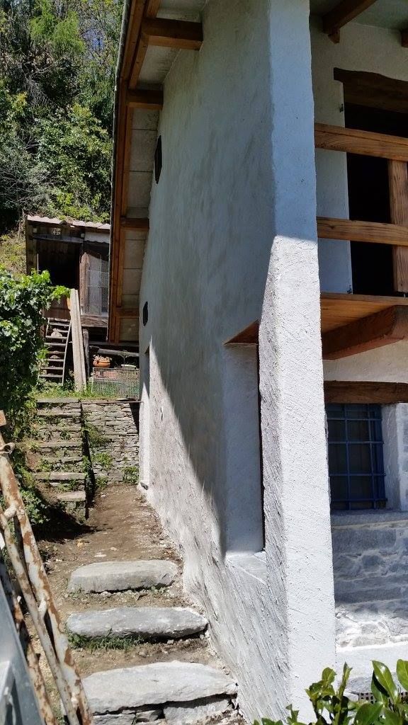 Facciata e scala - Marco Longhi Costruzioni