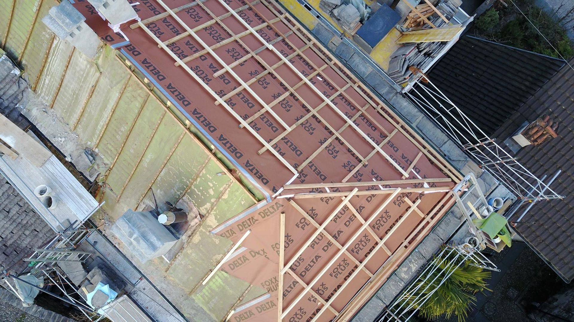 Preparazione posa piode - Marco Longhi Costruzioni