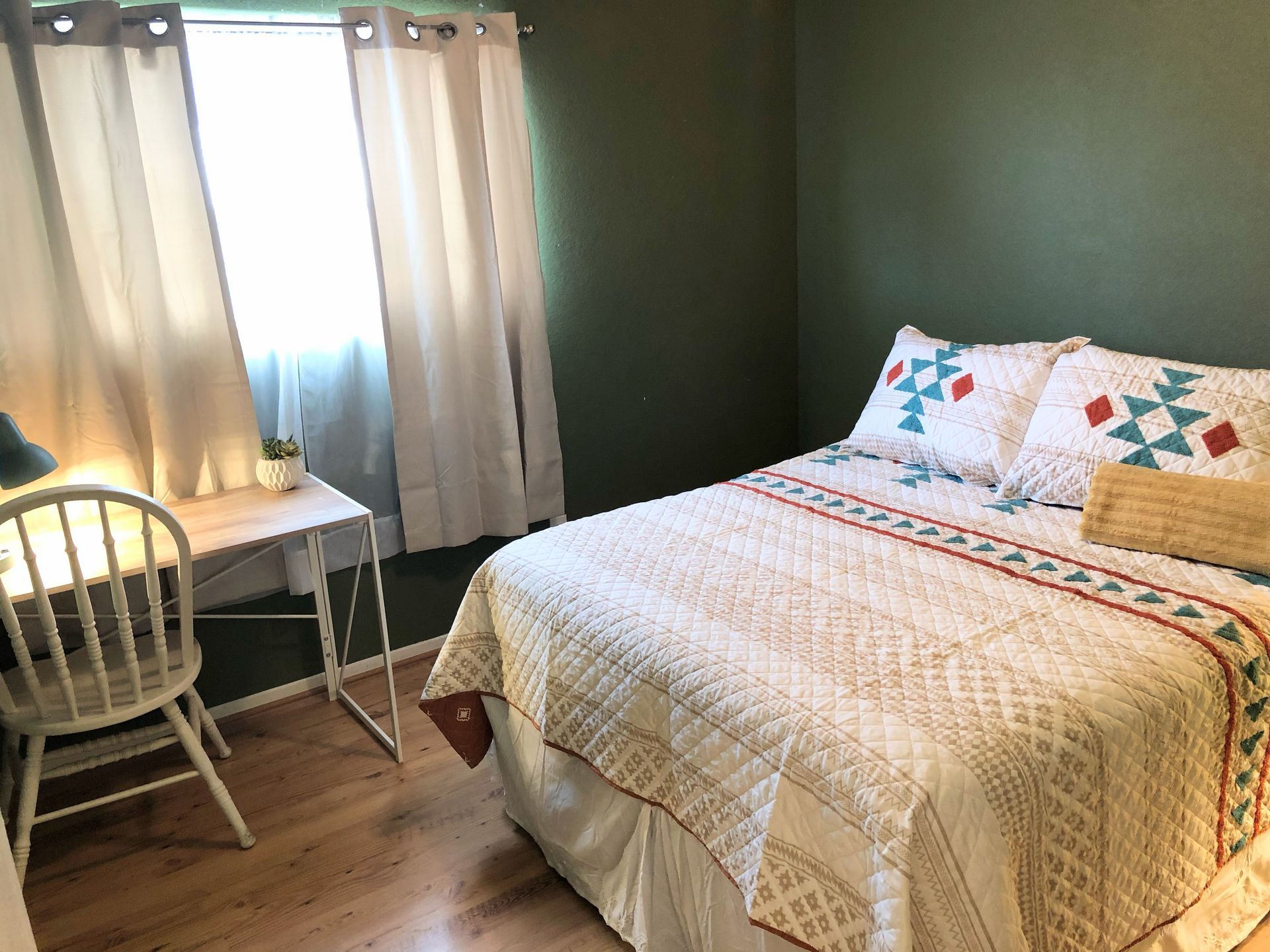 Wildflower Haven room