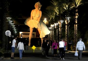 Palm Springs-Spring break