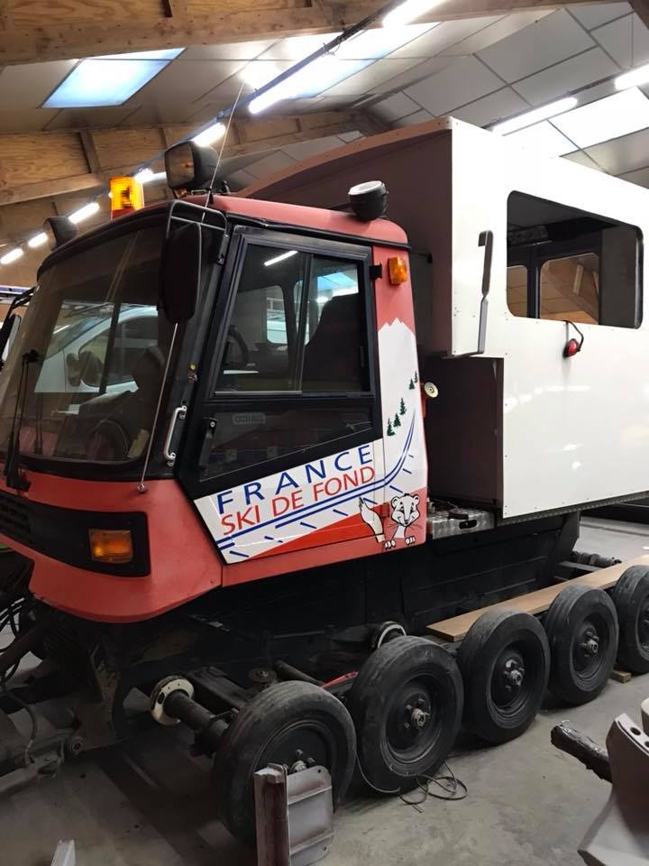 Restauration véhicule de neige