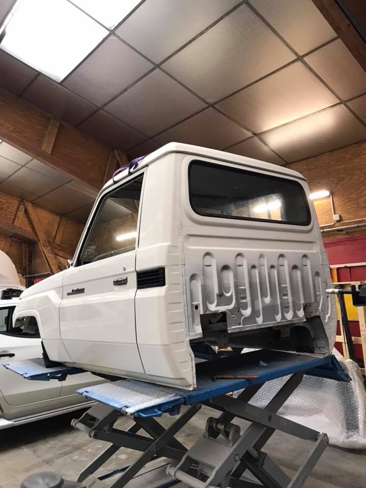 Projet voiture en cours de peinture