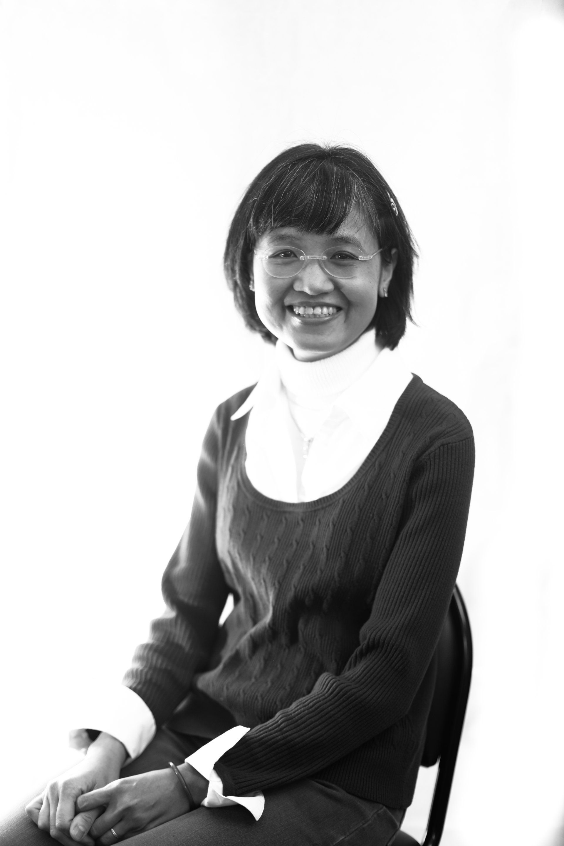 Minh Hieu préparatrice en pharmacie