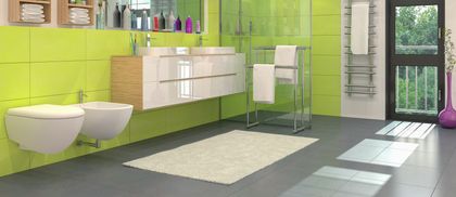 Carrelage au sol dans une salle de bains