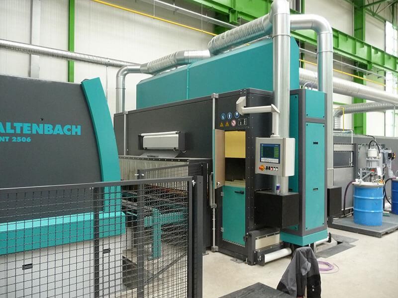 Eine Maschine mit dem Wort Altenbach darauf
