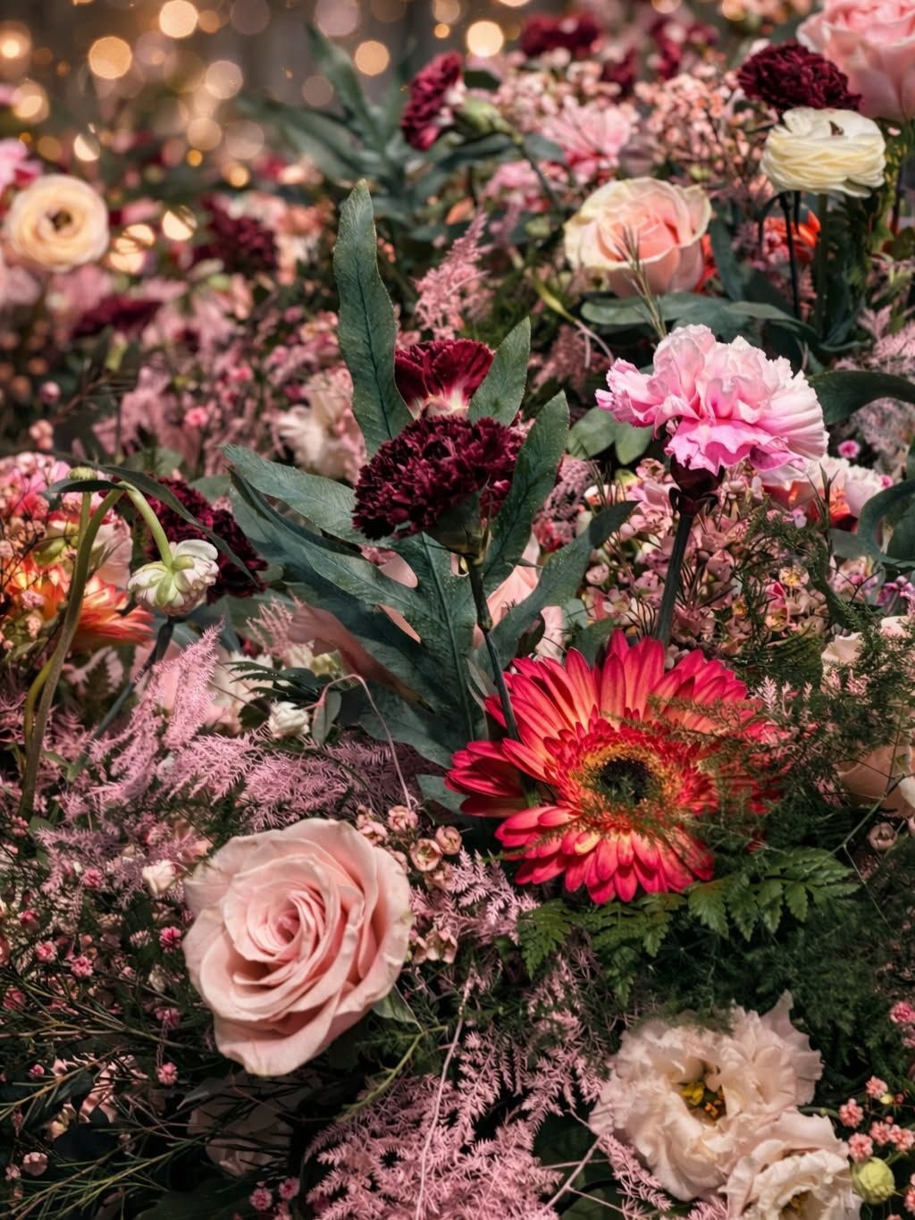 Des fleurs dans des tons de rose.