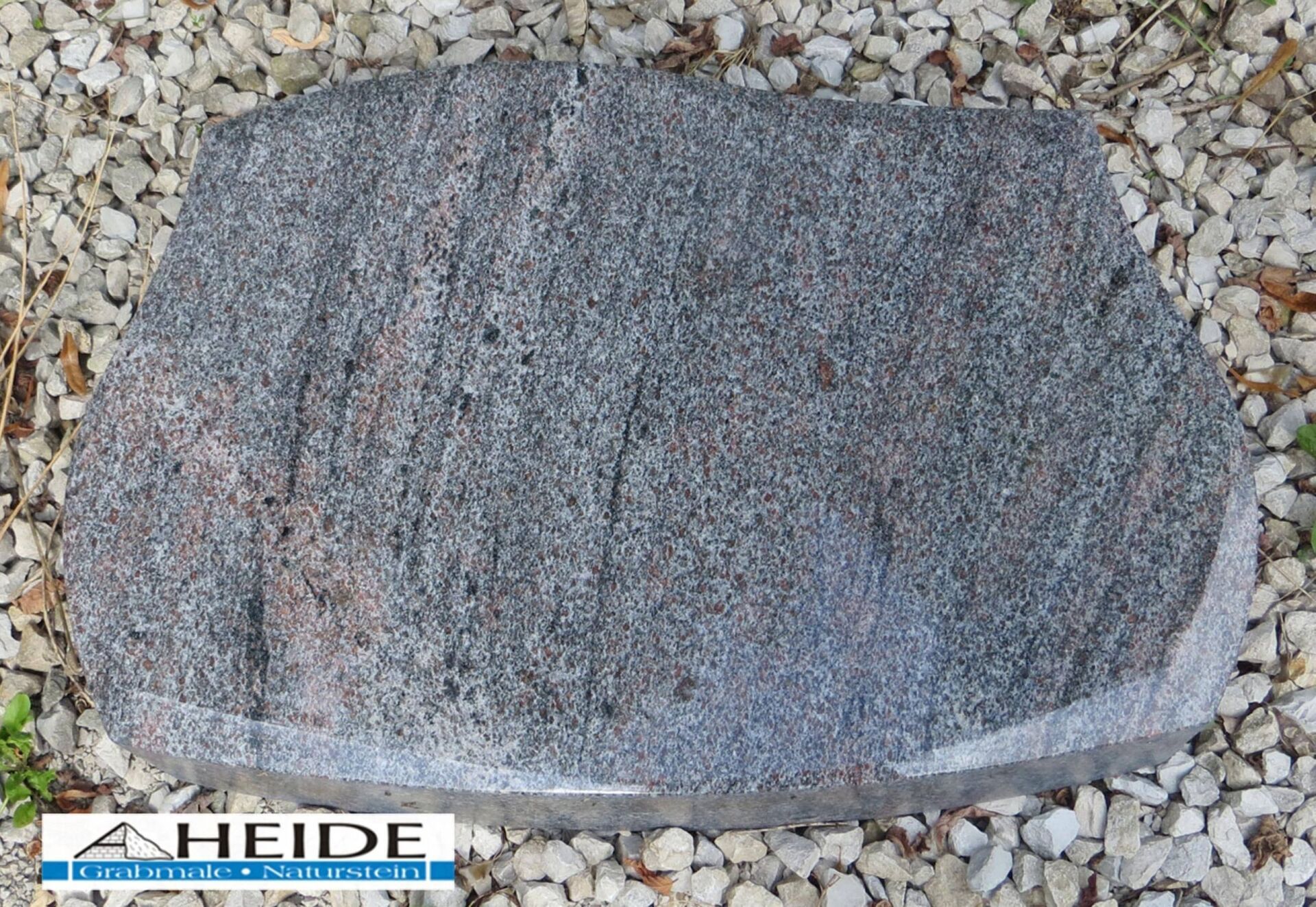 Lagerstein: Liegestein 140