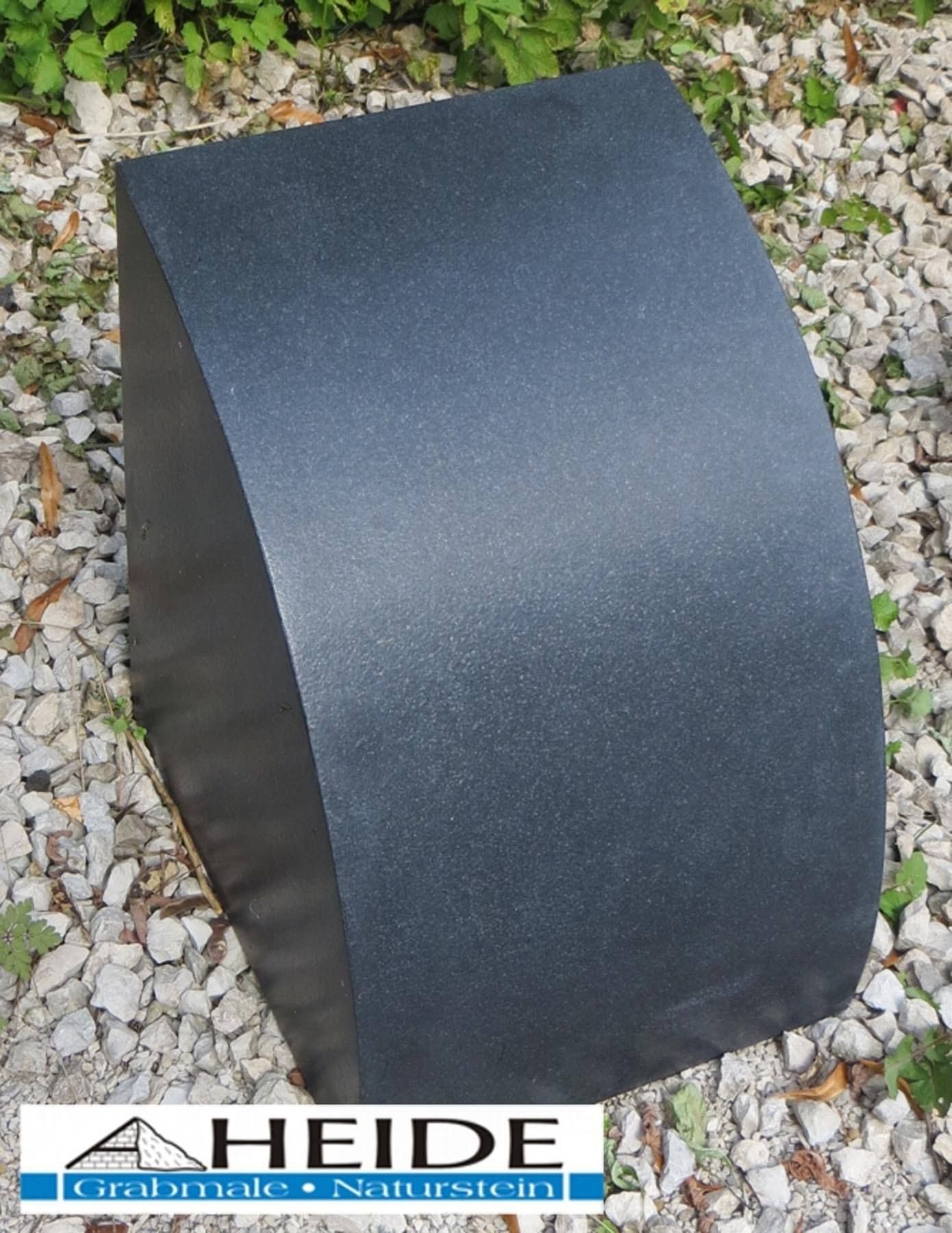 Lagerstein: Liegestein 145