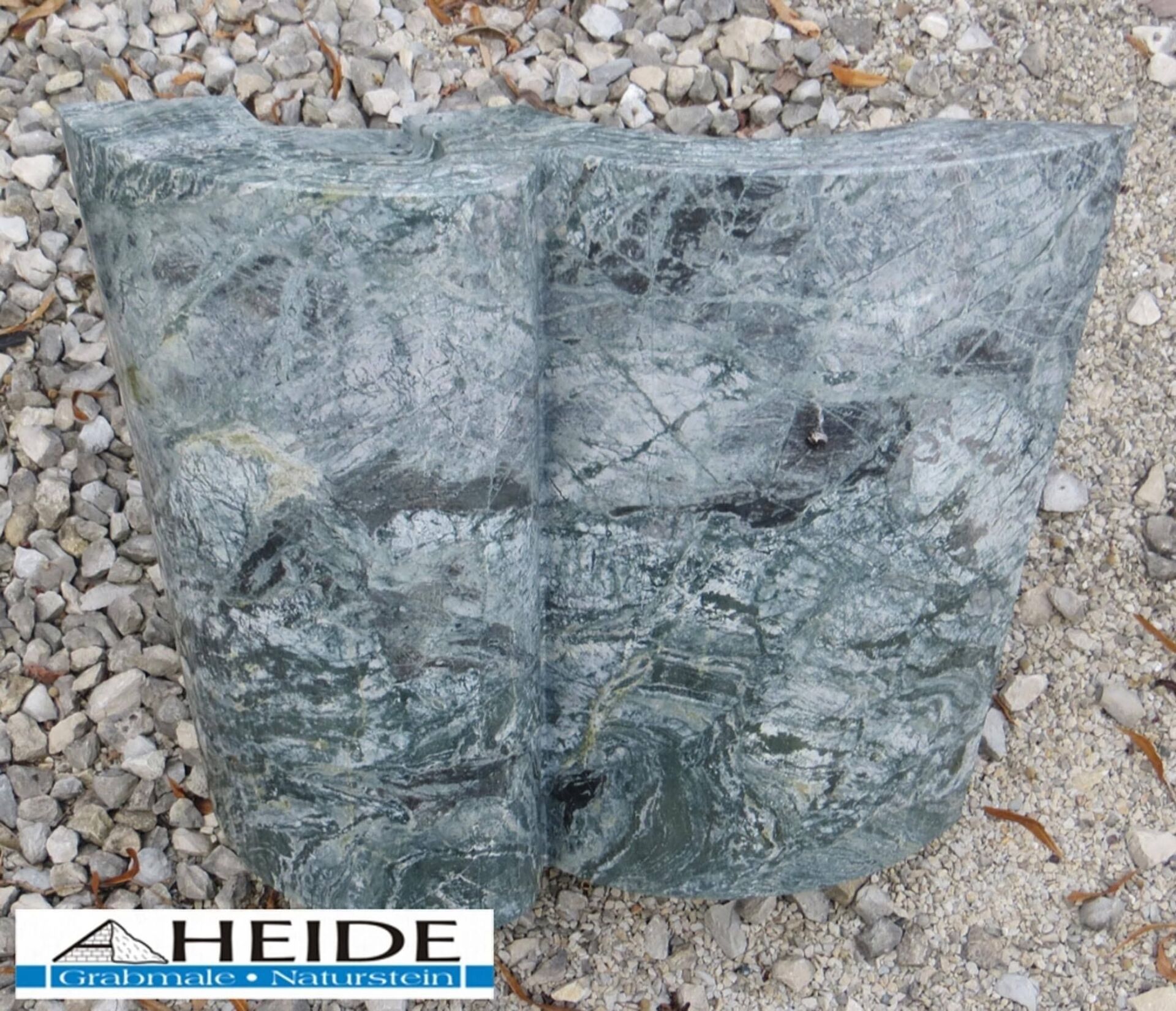 Lagerstein: Liegestein - 182