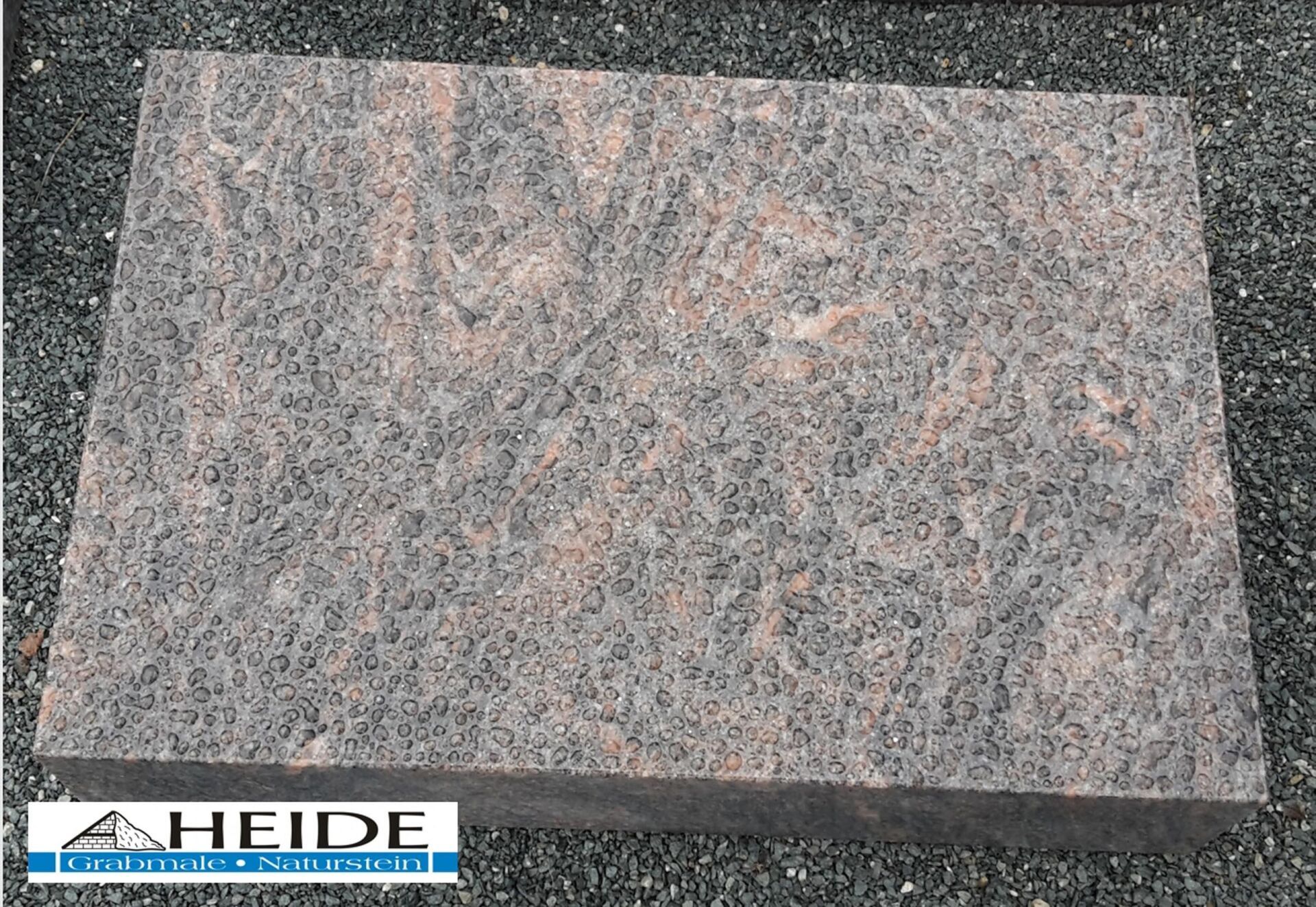 Lagerstein: Liegestein - 199