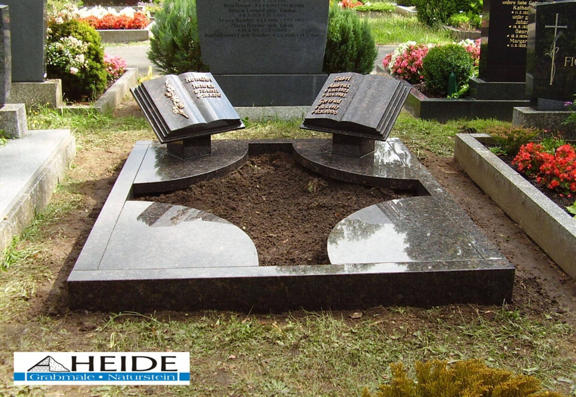 Referenz: Doppelgrab