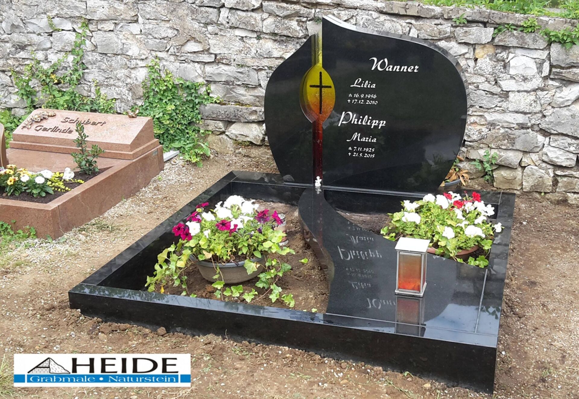 Referenz: Doppelgrab 06