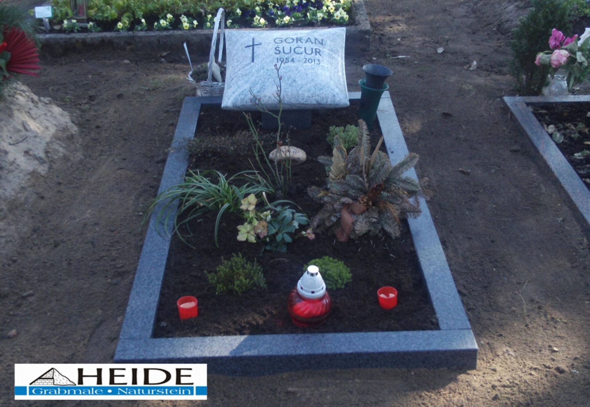 Referenz: Einzelgrab 38