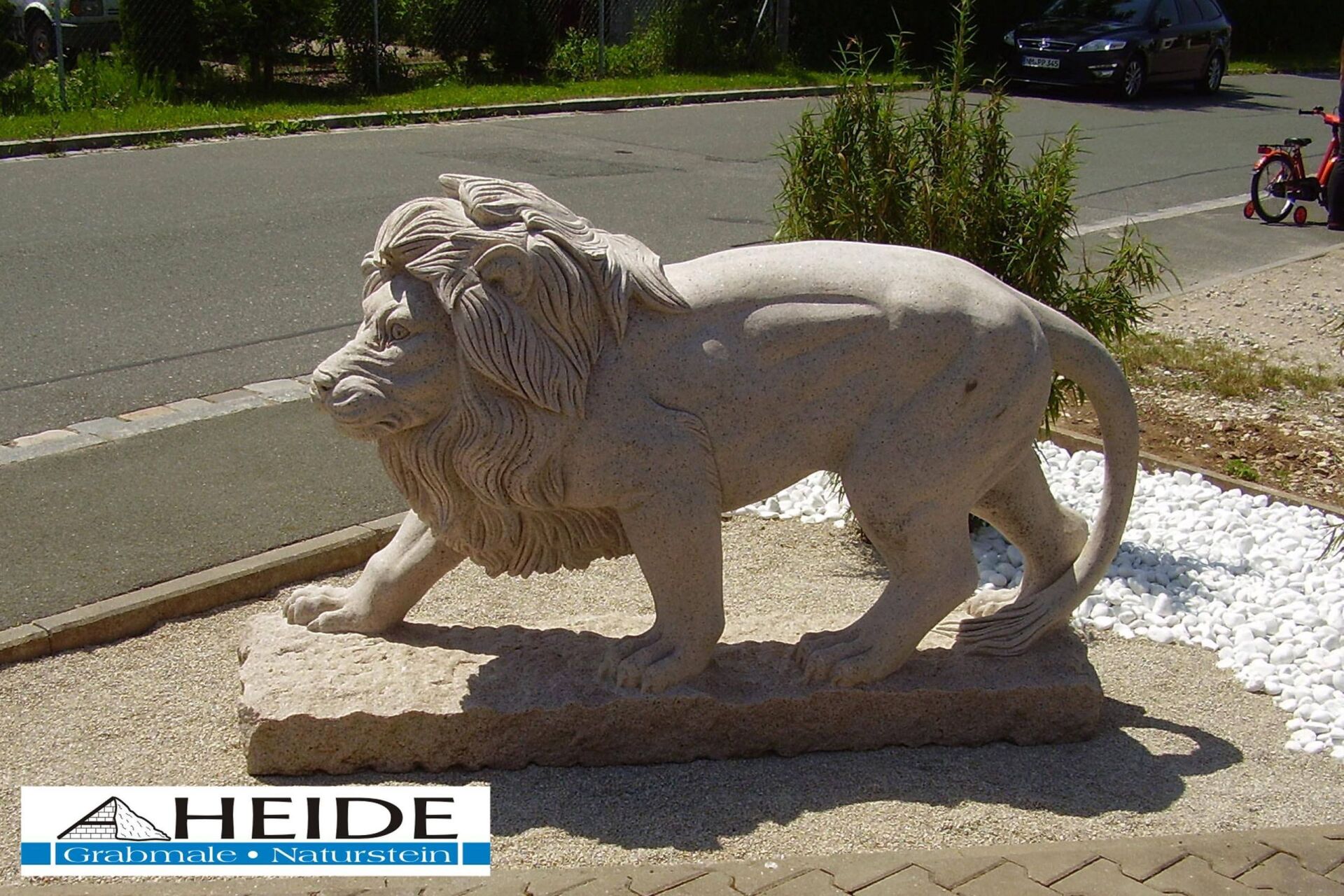 Referenz: Figur - Löwe