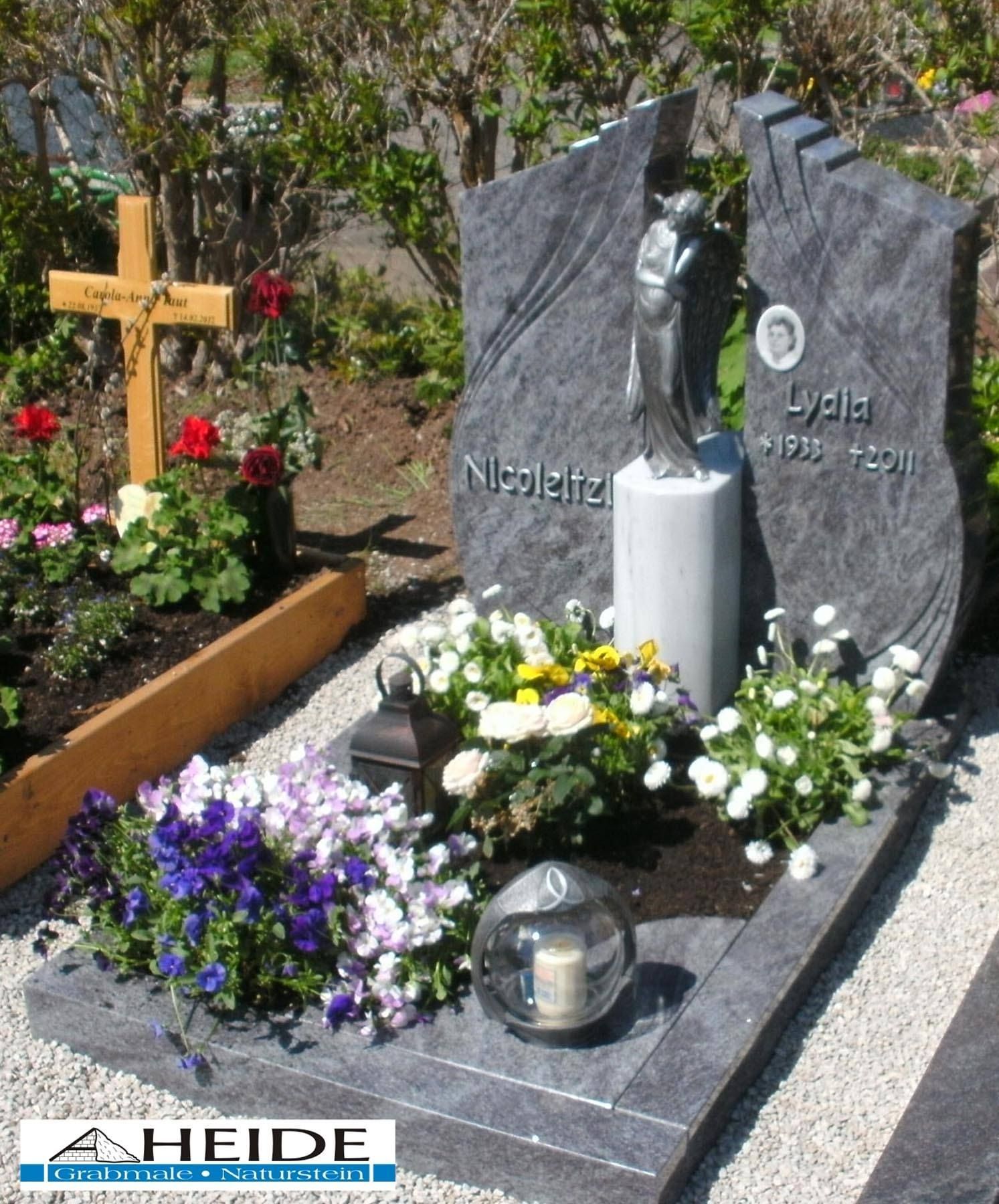 Referenz: Urnenstein 03