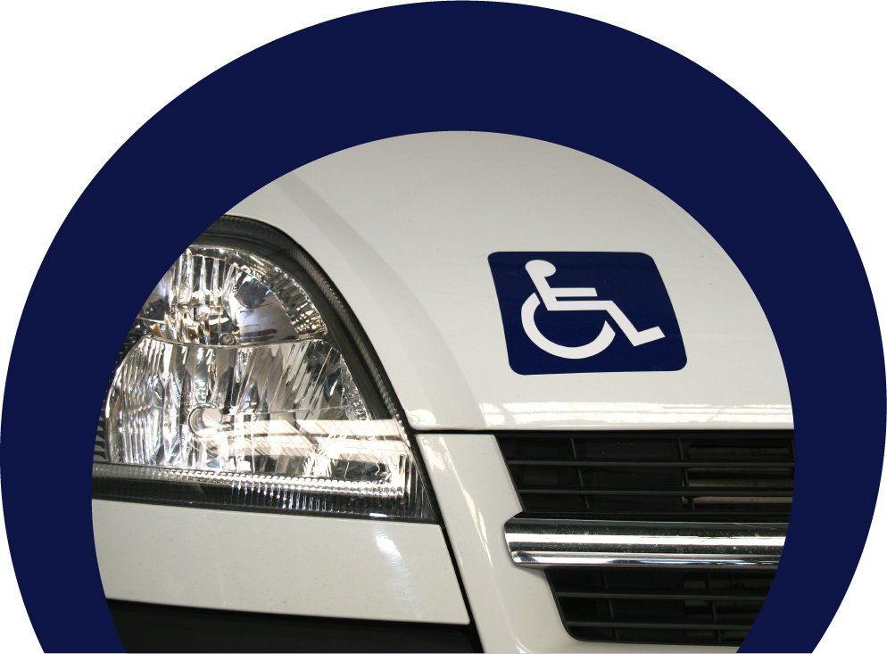 Zoom sur un autocollant handicapé