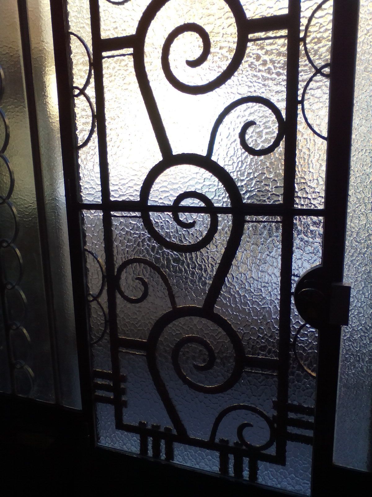 Verre de décoration - Porte