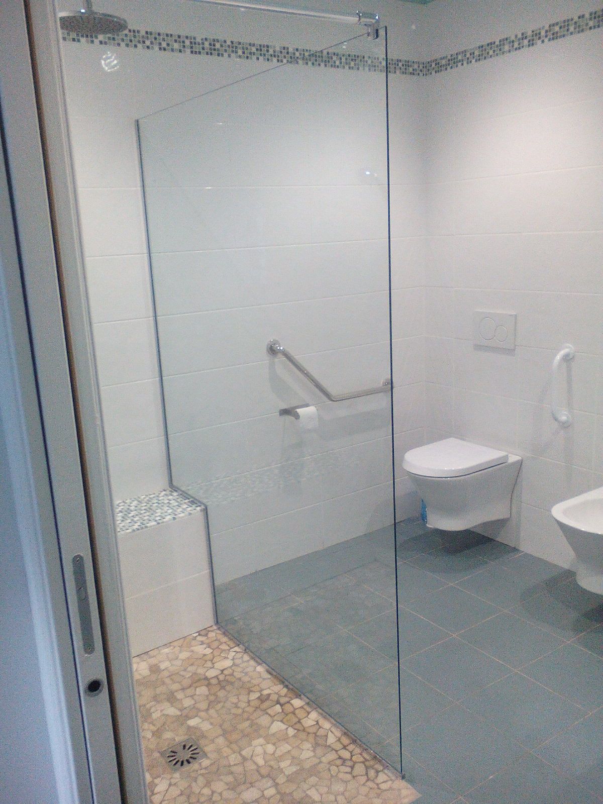 Paroi de douche sur mesure