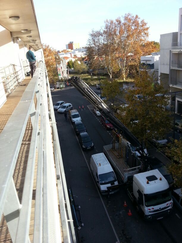Travaux de vitrerie en hauteur