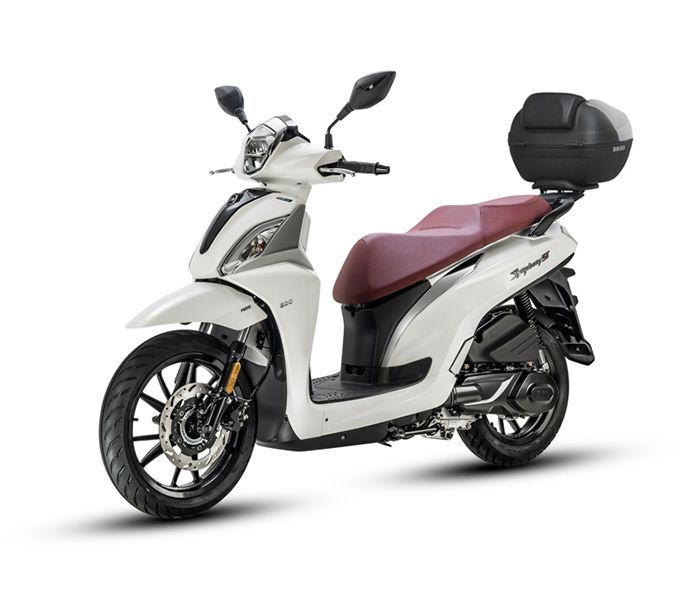 KARRAS MOTORS - MOTORBIKE RENT IN IKARIA