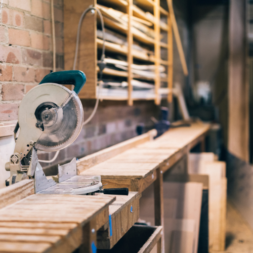 Covering sur une voiture blanche