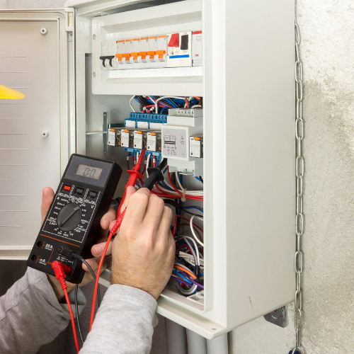 Covering sur une voiture blanche