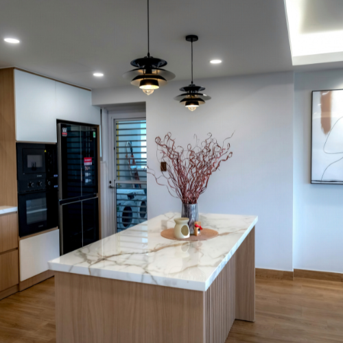 Covering sur une voiture blanche