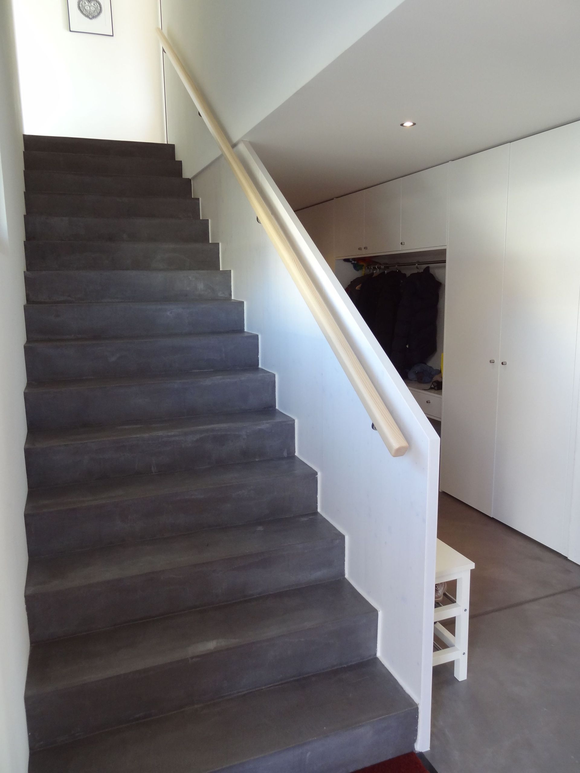 Stump AG Holzbau - Treppengeländer mit Handlauf