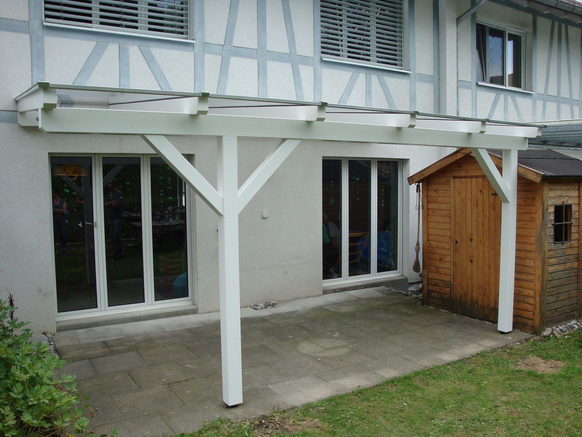 Stump AG Holzbau - Sitzplatzvordach