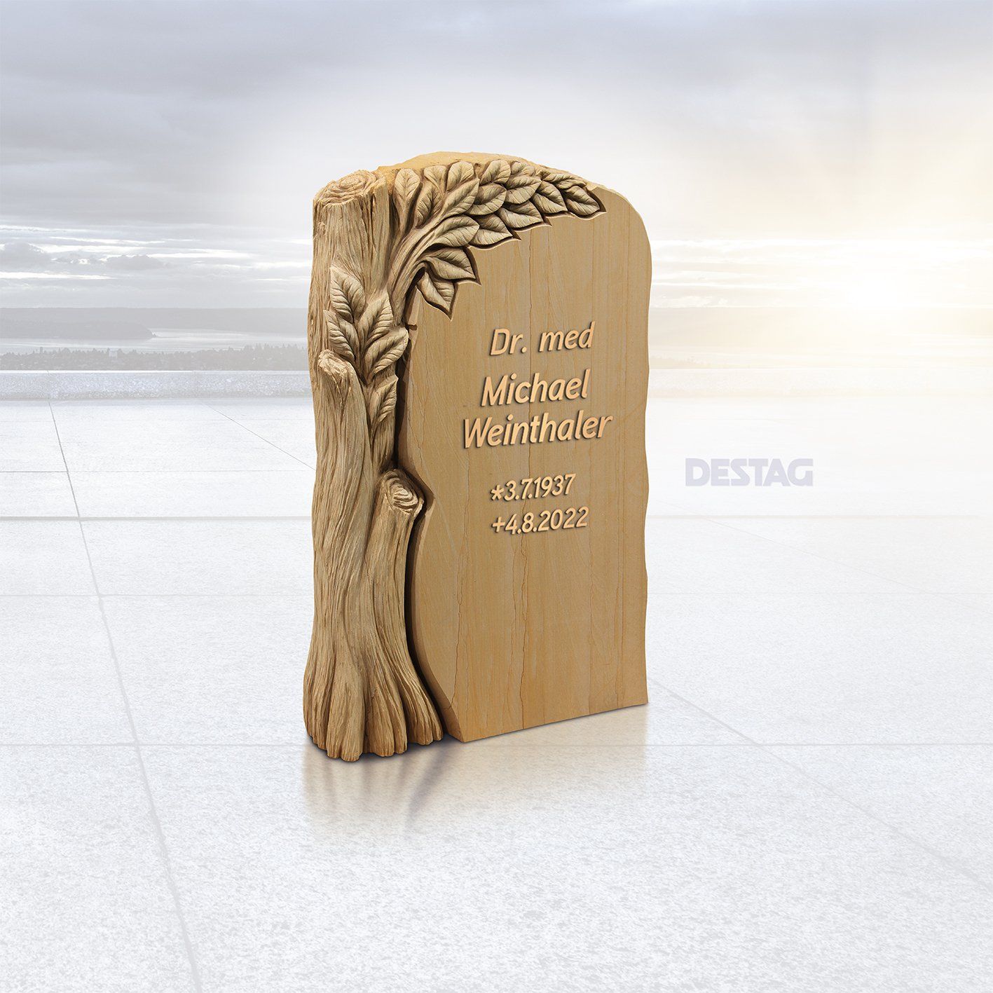 Grabstein mit Baummotiv und Inschrift für Dr. Michael Weinthaler, hellbraun, im Außenbereich.