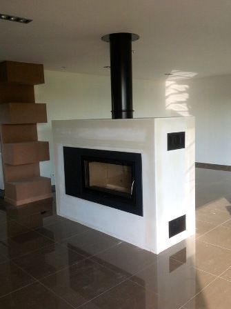 Insert blanc au milieu d'un salon