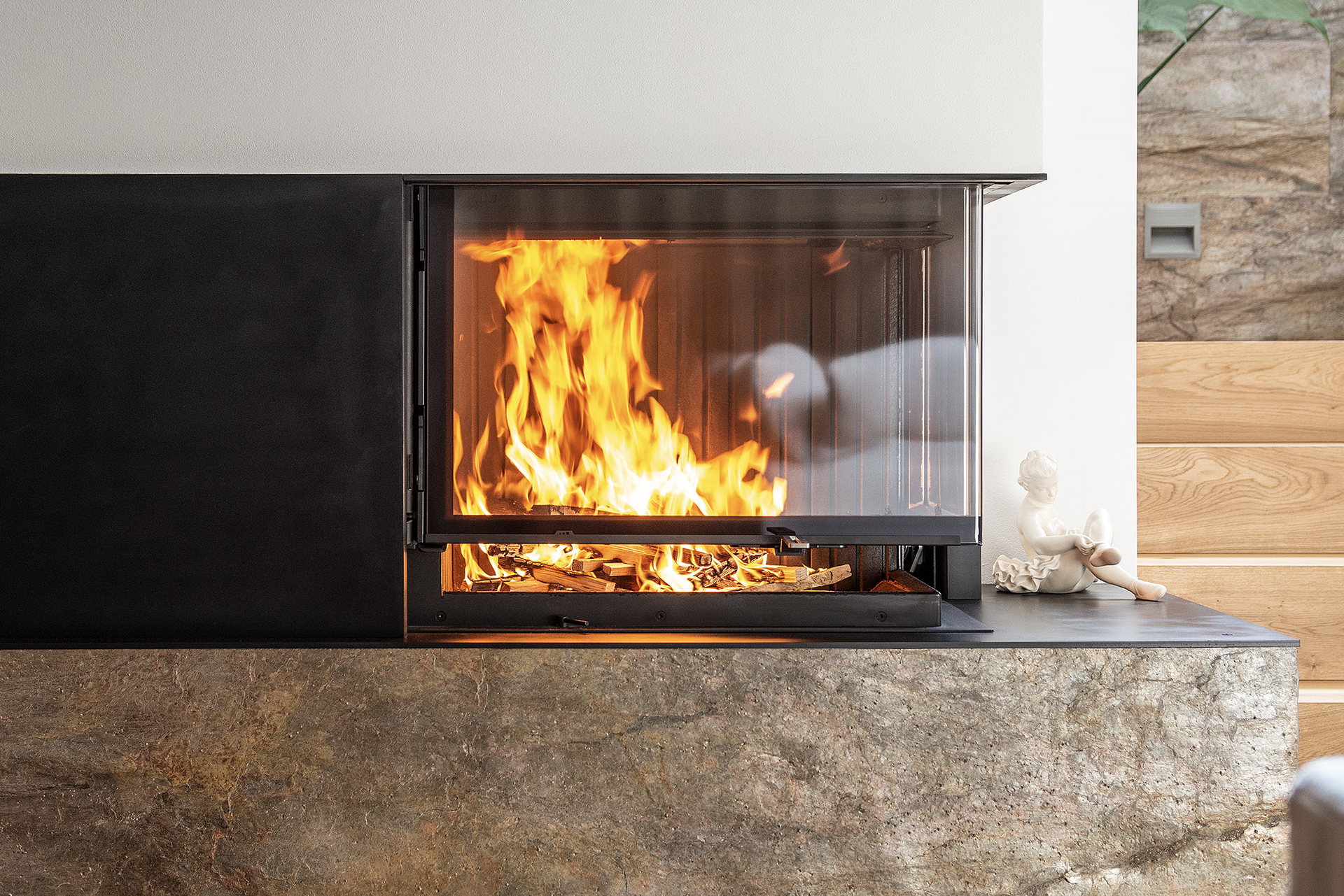 Insert de cheminée à gaz moderne