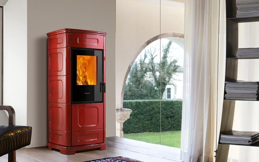 Poêle mixte de Piazzetta E228 C - 5 STELLE de couleur rouge