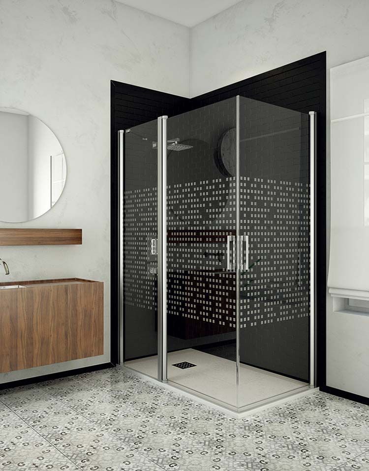 Un baño con cabina de ducha y lavabo.