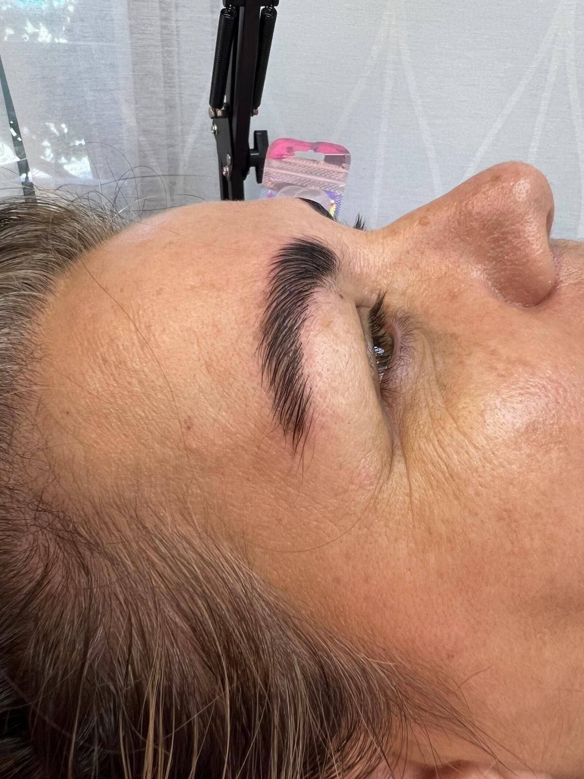 Résultat après browlift sur une cliente