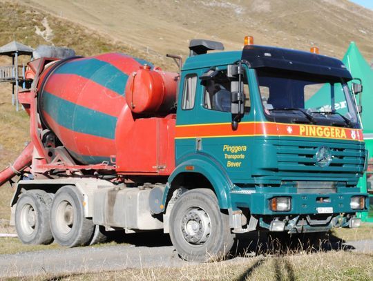 3-achser betonmischer - pinggera transporte ag - engadin / bever