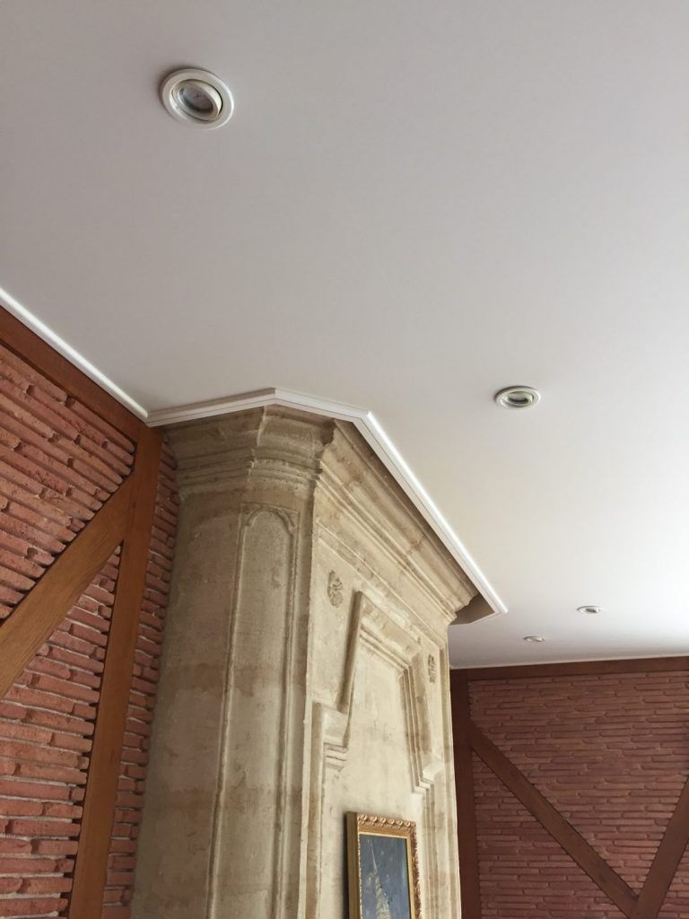 MT Peintures : plafond tendu acoustique