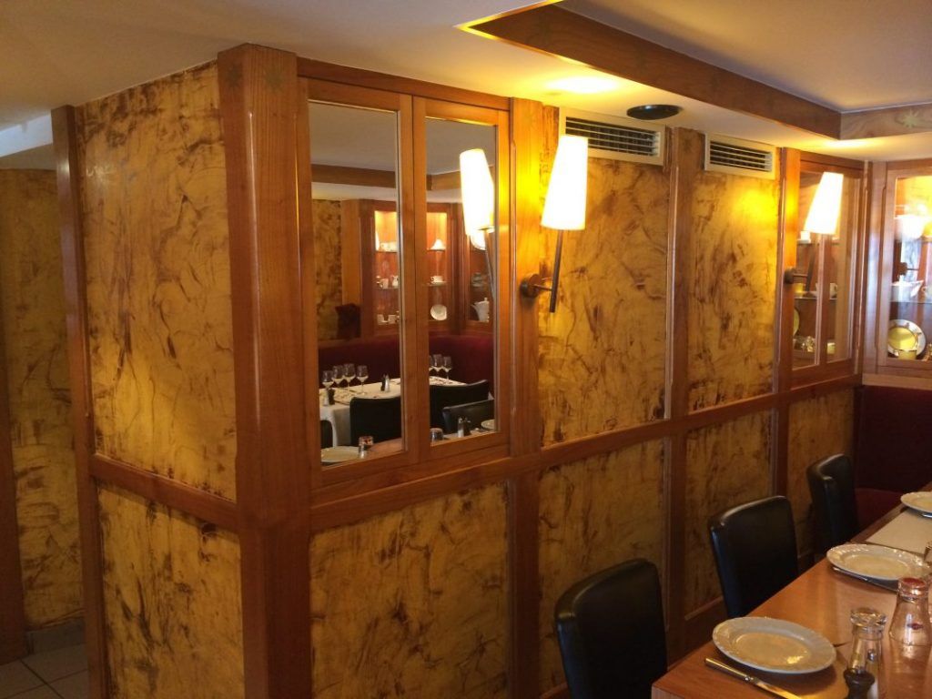 MT Peintures :  Le Versaille après travaux