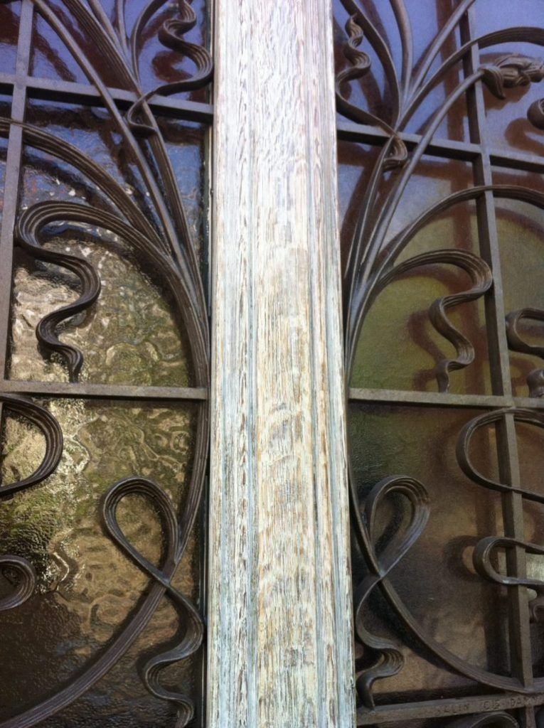 MT Peintures : porte en bois de chêne