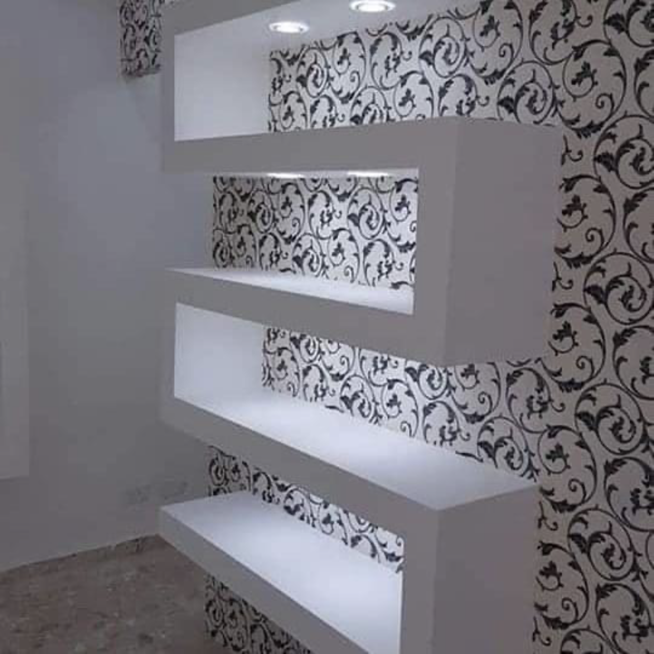 MT Peintures : étagère rétroéclairée