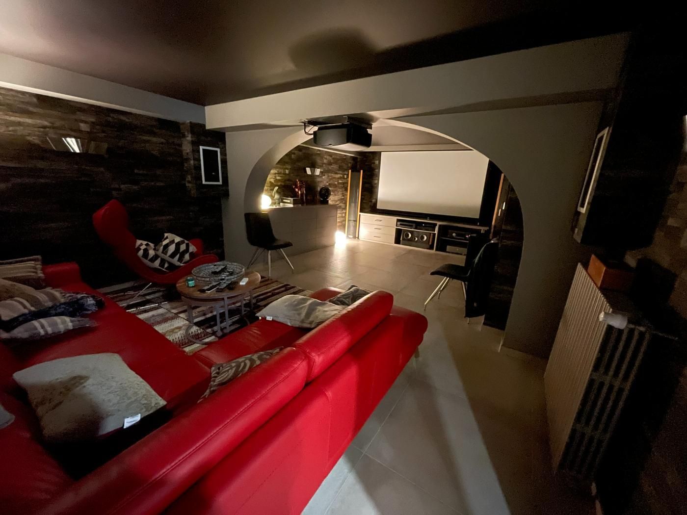 Réalisation d'une arche en sous-sol d'une maison