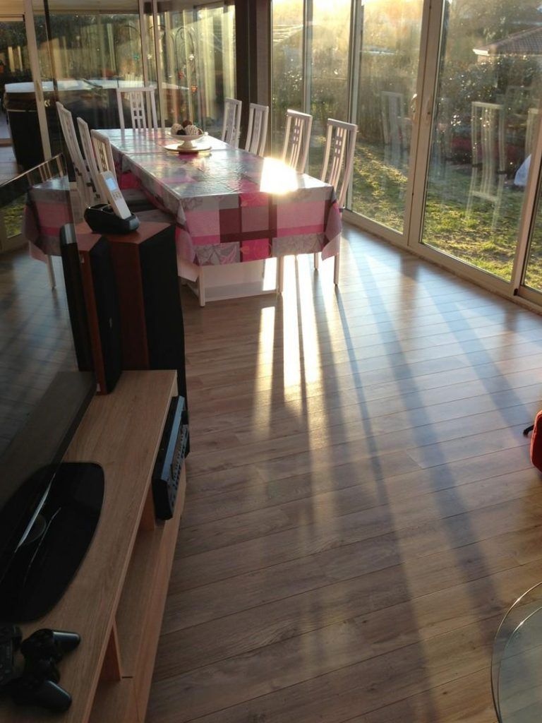 MT Peintures : parquet dans une véranda en Corrèze