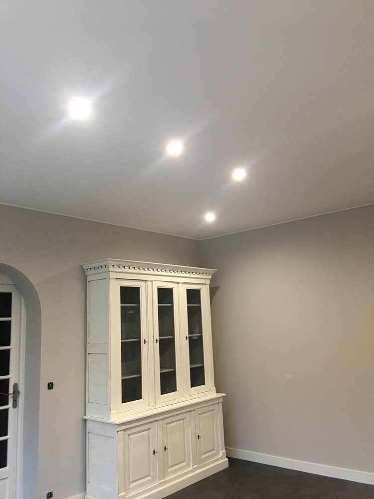 MT Peintures : plafond tendu intérieur d'une maison
