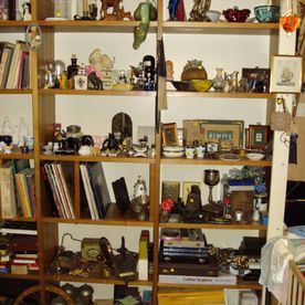 Antiquitäten - BrockiZa in Gattikon