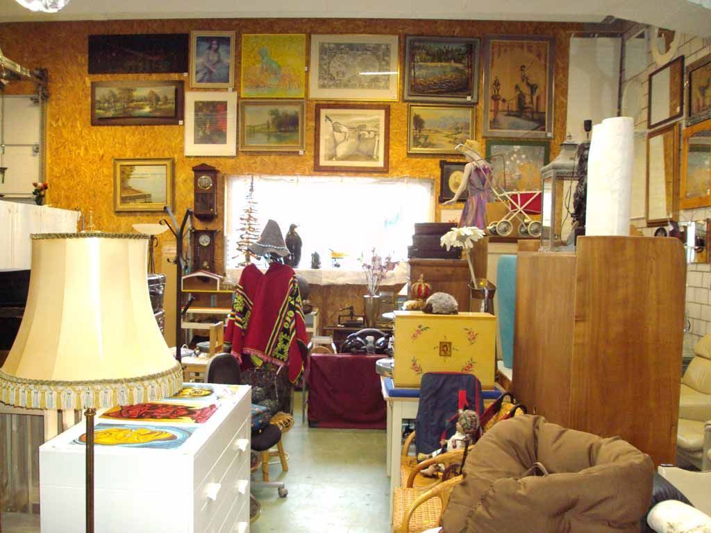 Secondhand Laden - BrockiZa in Gattikon